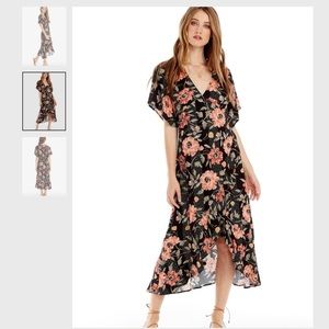 Plenty Floral Robe